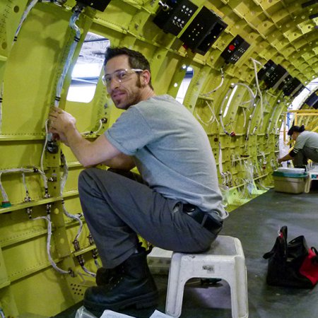 Electrical appliance and accessory assembler