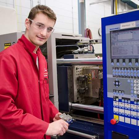 Supervisor, plastic products manufacturing