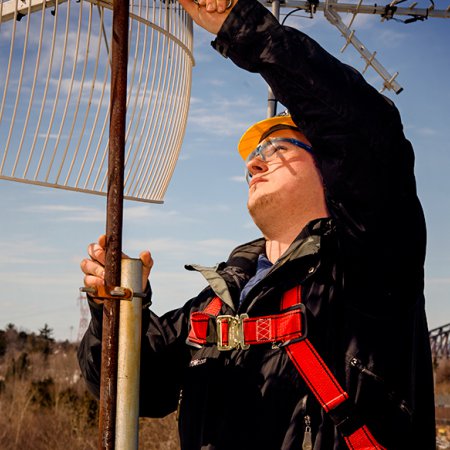 Telecommunications installation and repair worker