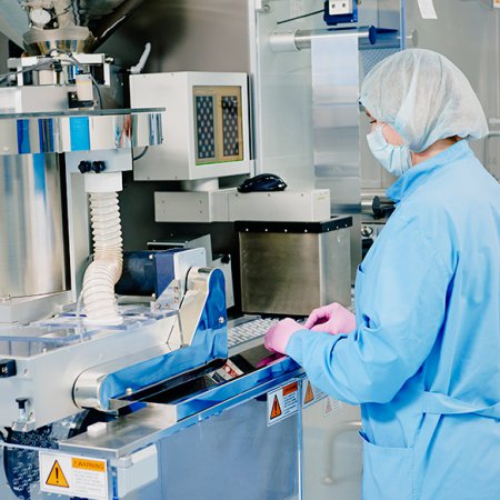 Pharmaceutical production technician